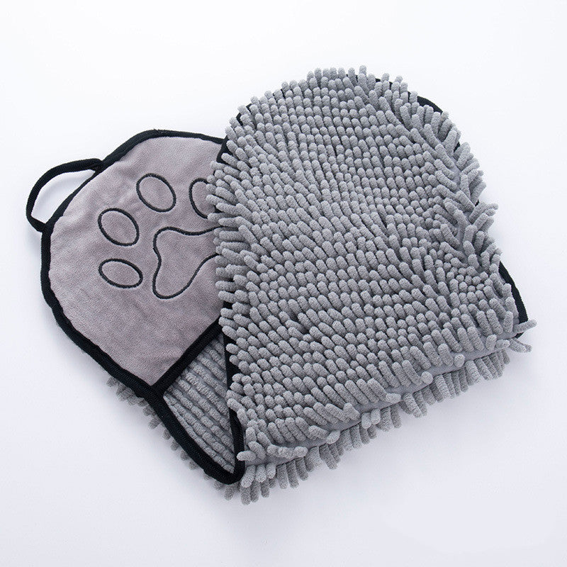 DryPaws™ Super Absorbent Pet Bath Towel with Hand Pockets